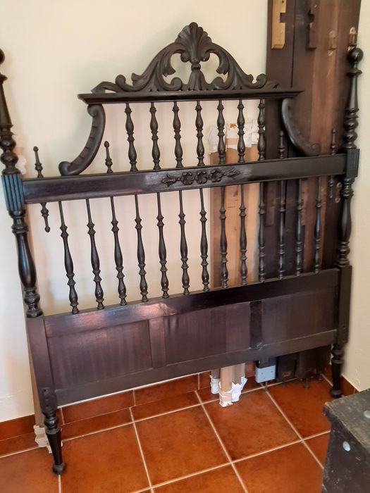 Cama e Mesas de Cabeceira64284152498306121