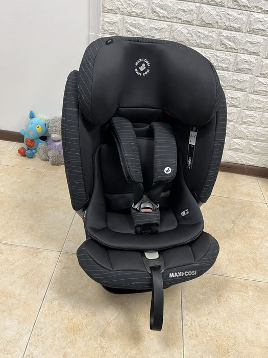 Автокрісло MAXI-COSI Titan Pro Група 1/2/3 (9-36 кг) максі косі