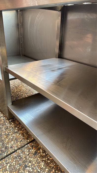 Bancada de Trabalho Industrial em Inox
