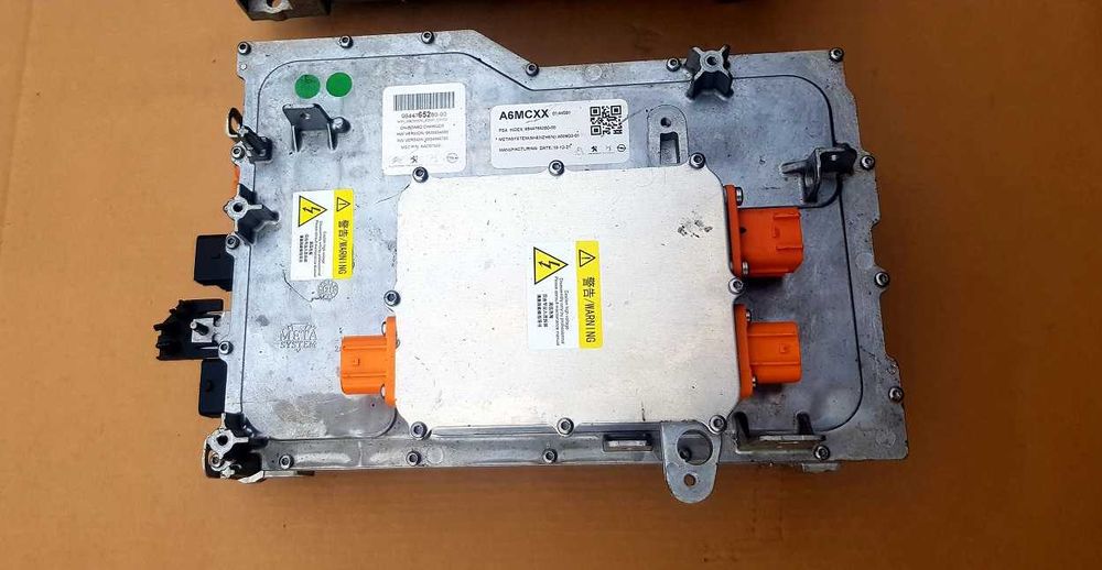 Inventer A6MCXX Ładowarka OBC Peugeot 3008 II DS3 CROSSBACK CORSA