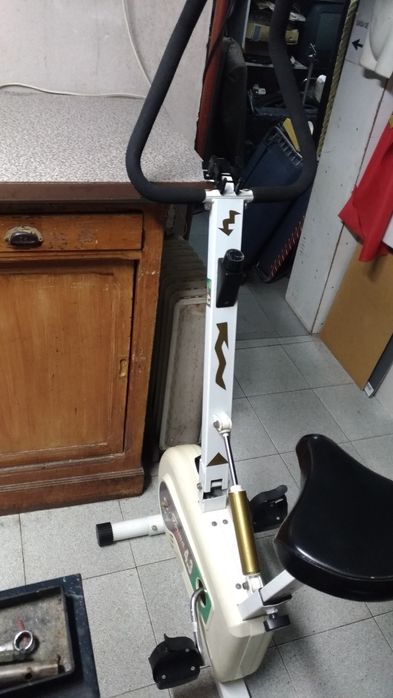 Bicicleta Estática de ginástica Modelo Forma 4.3