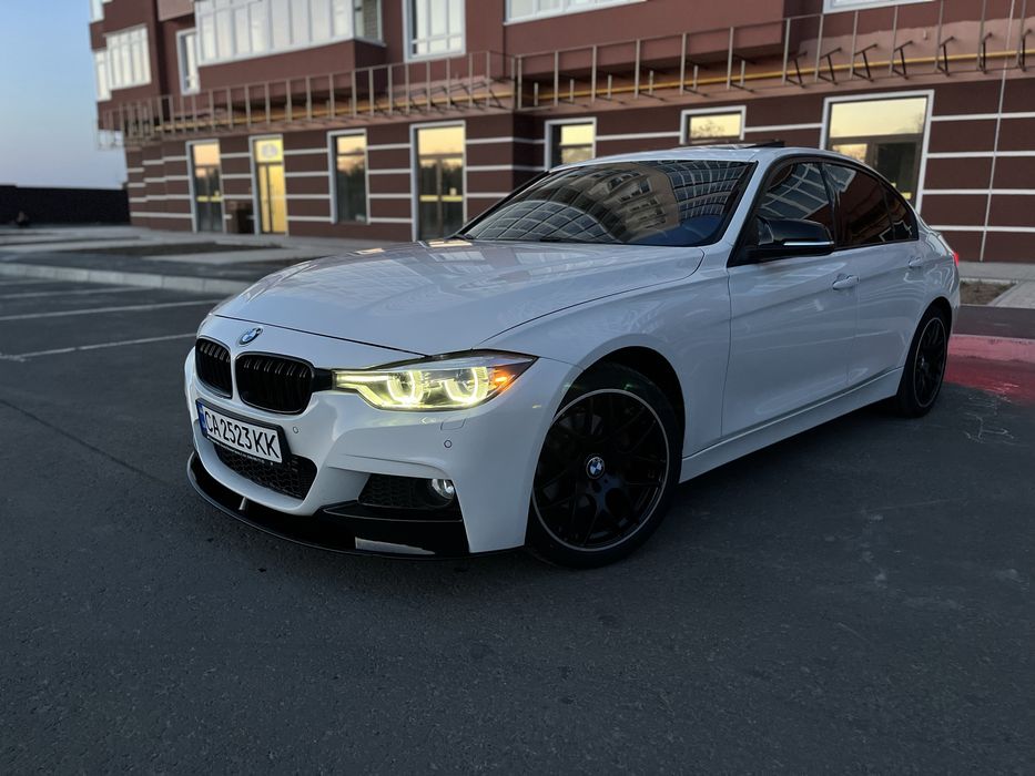 BMW 328i F30 2015 n26