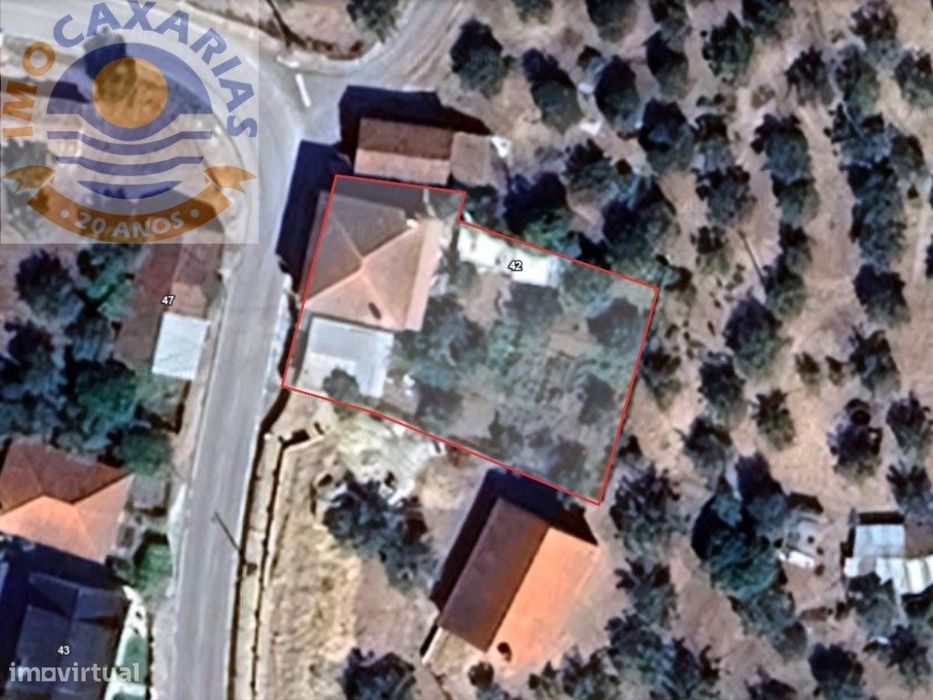 Moradia T5 na Ramalheira Jardim, Anexos e Espaço Exterior
