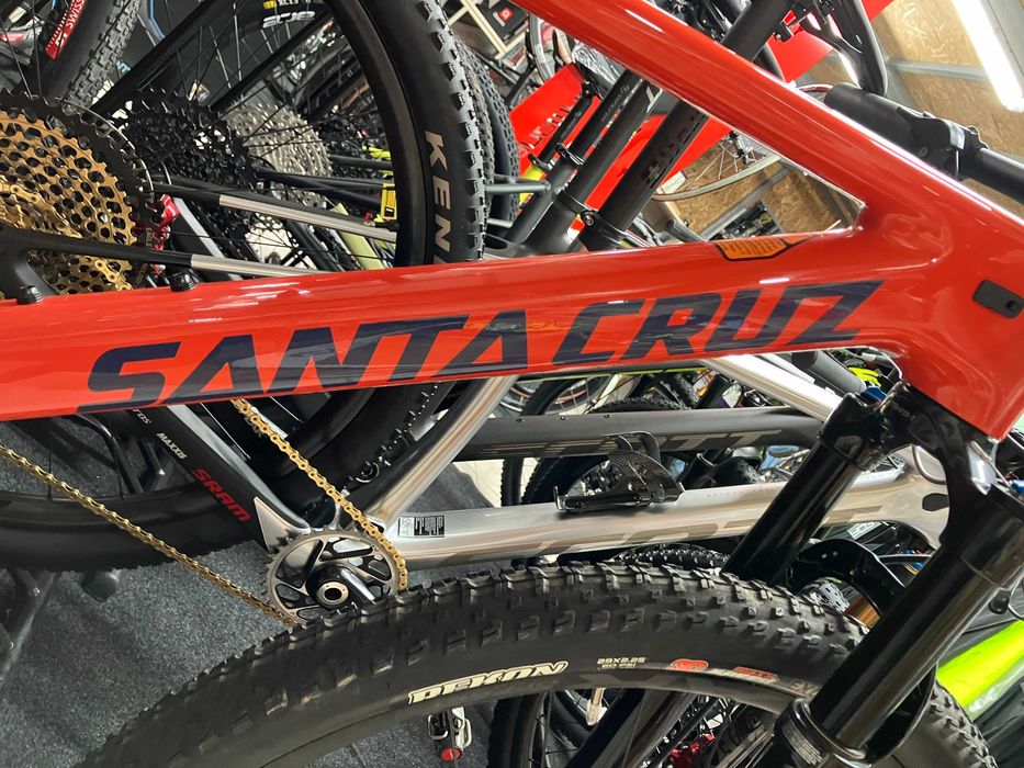 SANTA CRUZ HIGHBALL 3 NOVA