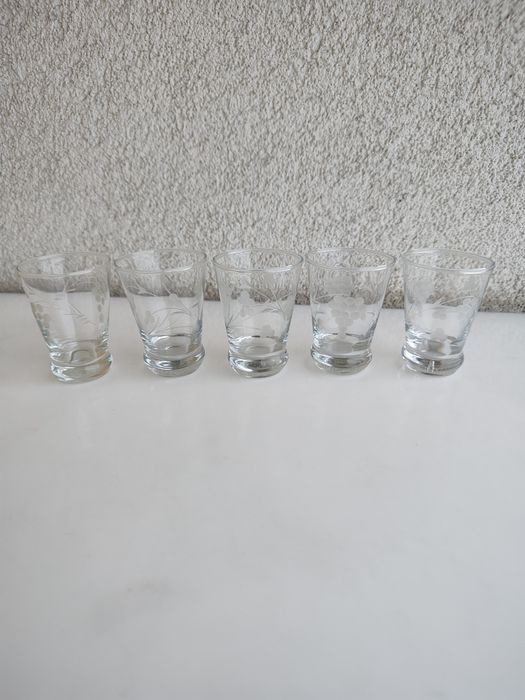 Kieliszki grawerowane pojemność 25 g szt 5