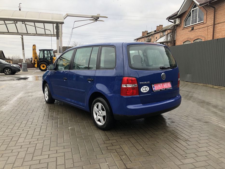 Volkswagen Touran