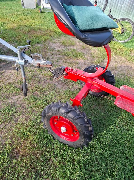 Sprzedam traktorek dzik