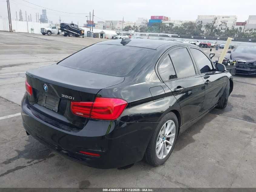В дорозі BMW 3 series F30 320i 2017