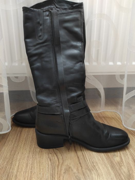 Женские осенние сапоги