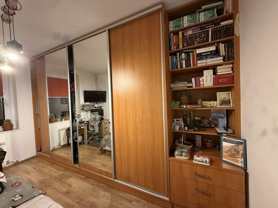 Szafa duża, oddam za darmo