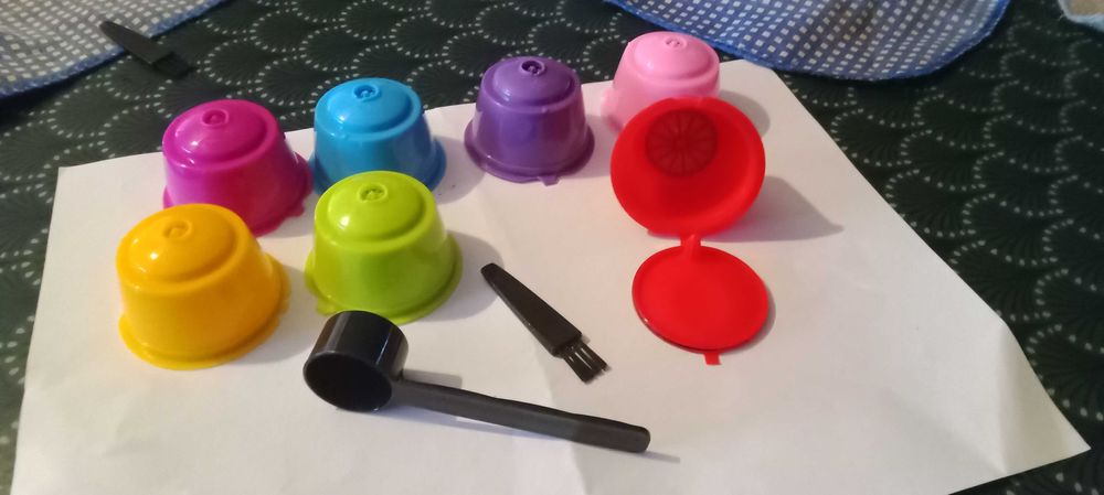 Conjunto de 7 cápsulas reutilizáveis dolce Gusto + escova + colher