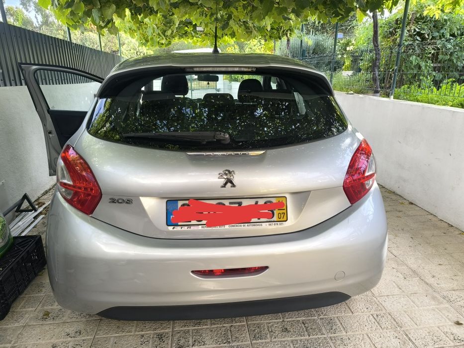Peugeot 208 HDI 1,4 2014