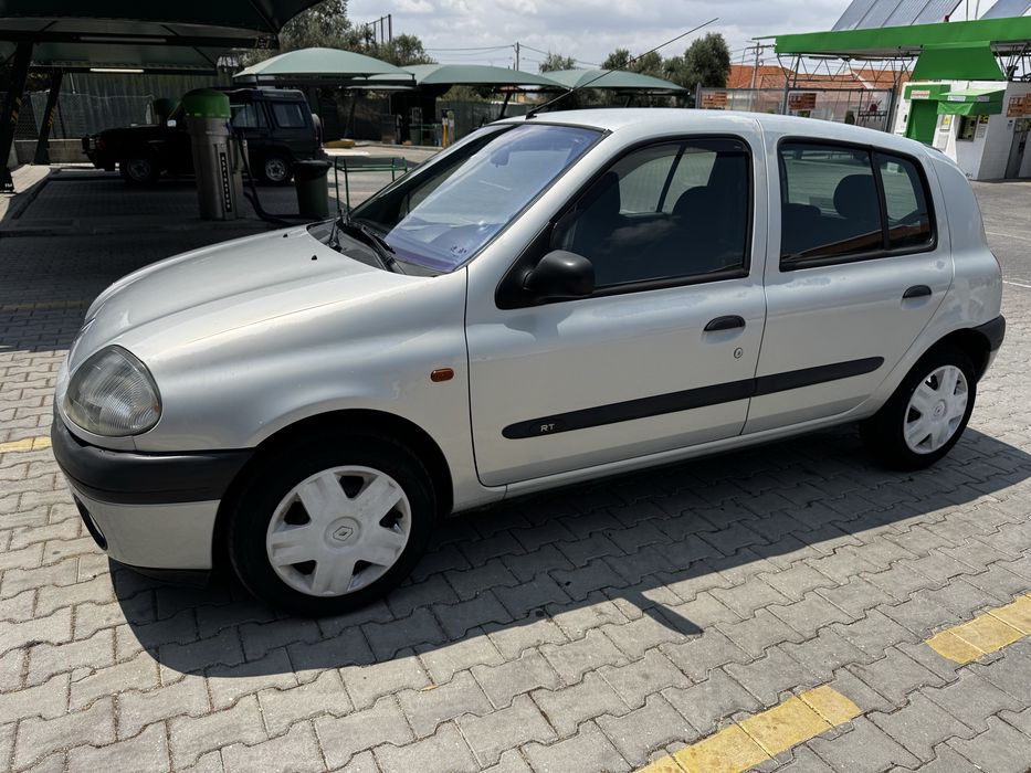 Renault Clio — fotografia 5