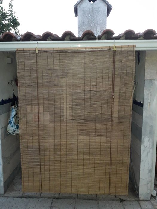 Straw Blind