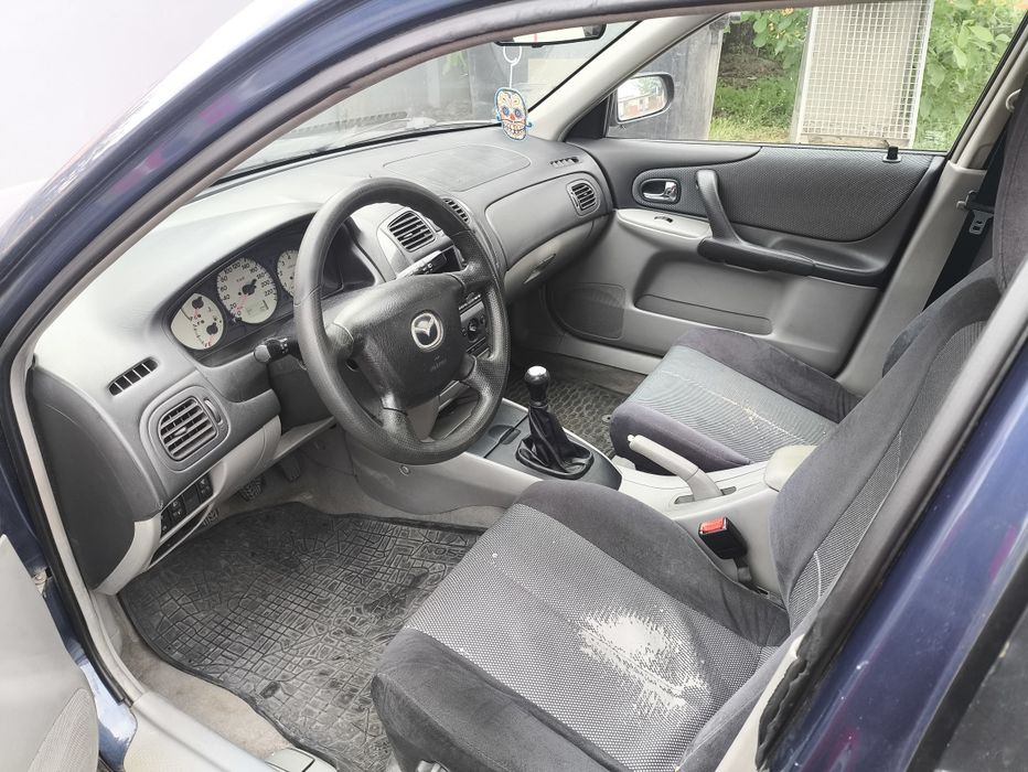 Mazda 323F 1.6 2003