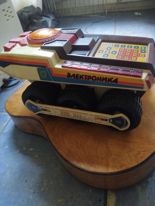 "Планетоход" игрушка СССР