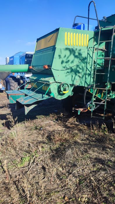 Продам комбайн Дон 1500