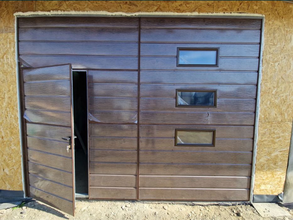 Bramy garażowe uchylne / dwuskrzydłowe/ drzwi stalowe  PRODUCENT