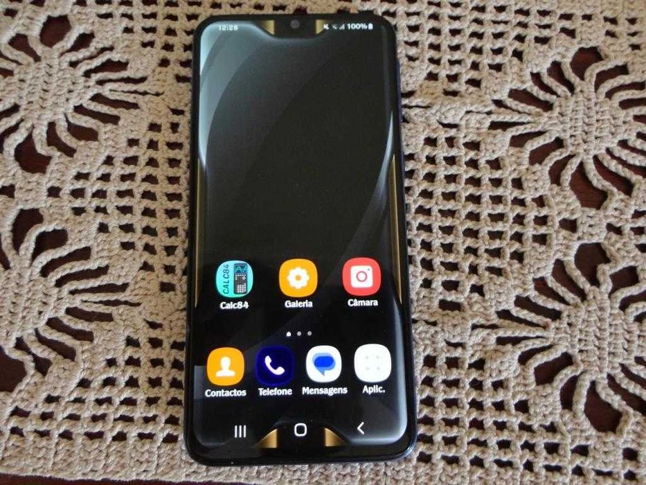 Samsung Galaxy A40 (azul)