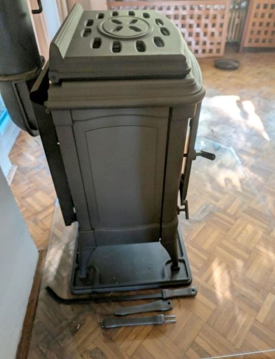 Камін, піч surdiac Fonte