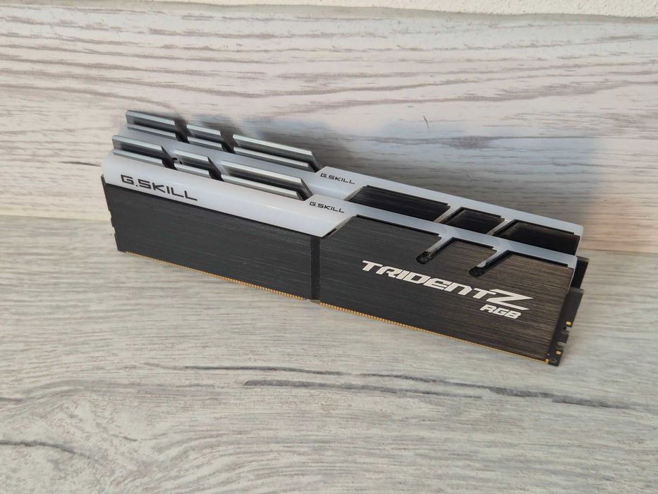 gskill trident z ddr4 2x16gb - Купить электронику - Цены на OLX.ua