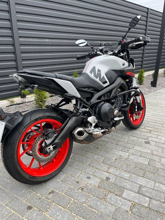 Продам Yamaha mt09