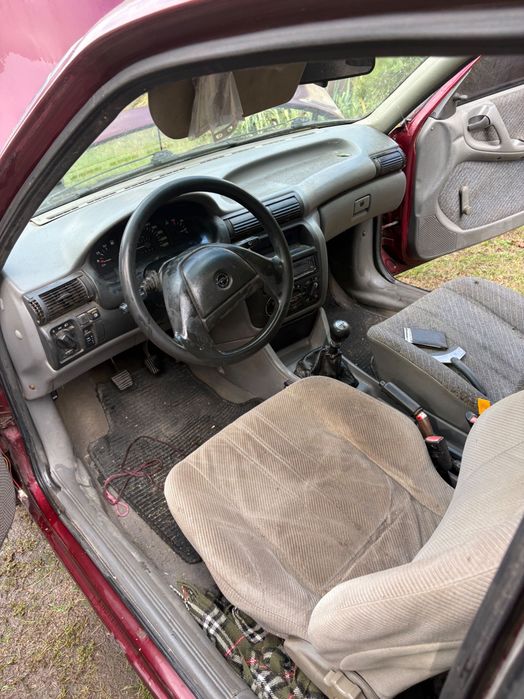 Продам Opel astra F