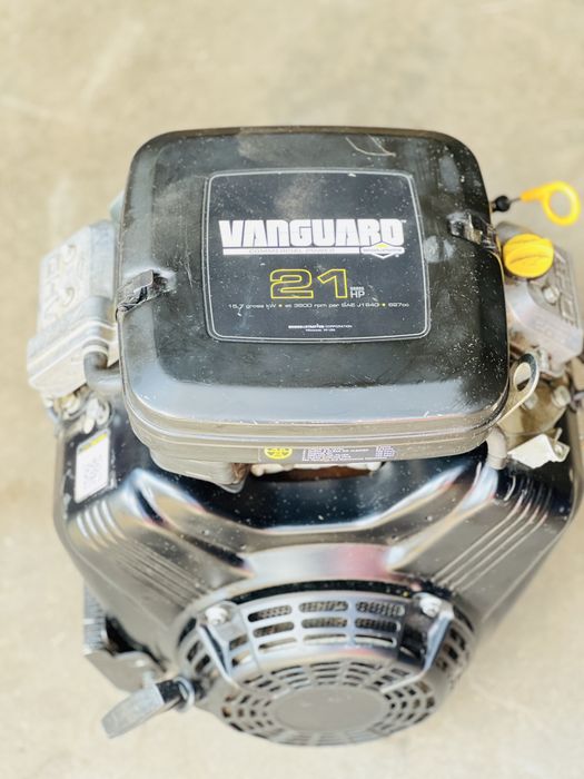 Silnik  briggs & stration vanguard 21 hp wał poziomy