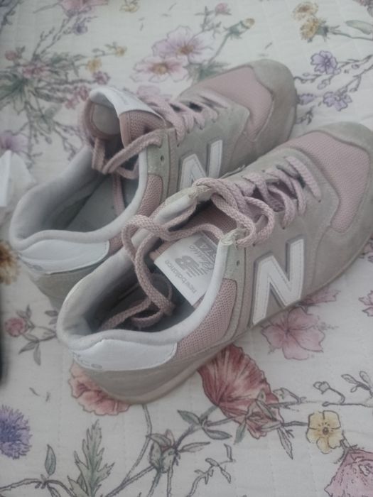 Buty sportowe New Balance damskie