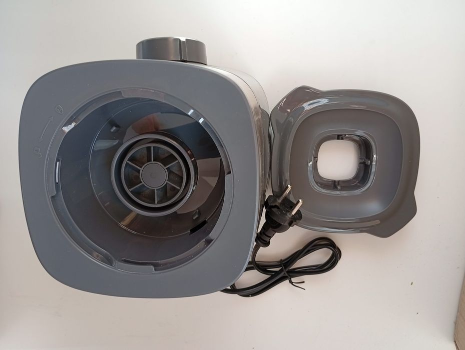 Philips (HR3020/20) Serii 5000 Blender, Silnik ProBlend Plus 1000W 2L