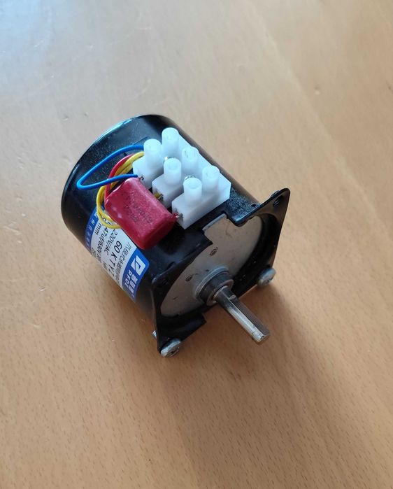 Silnik wolnoobrotowy 230V 14W  30rpm