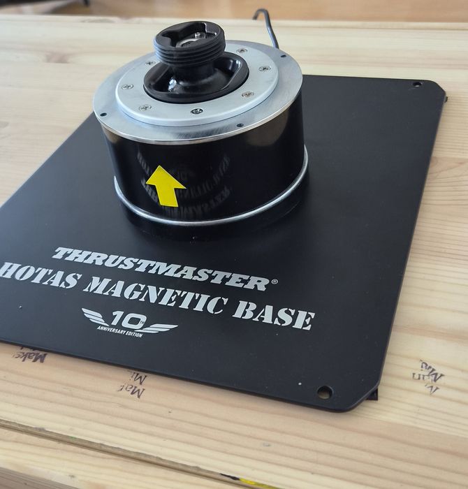 Thrusmaster Warthog Baza