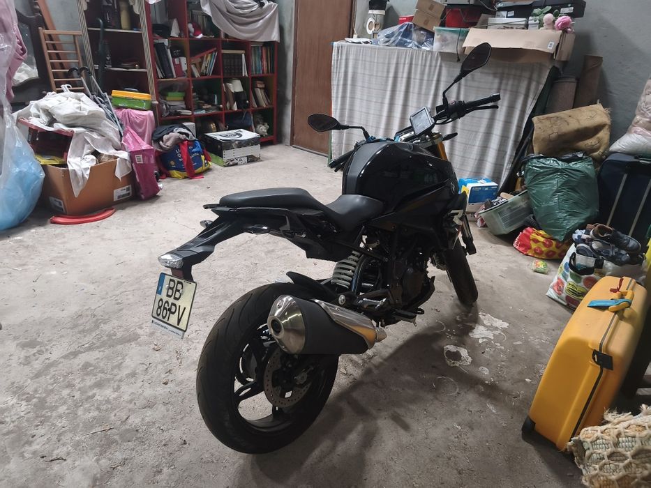BMW G310 R 2023.