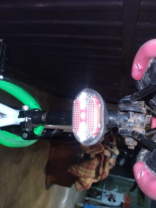 Bicicleta btwin MMX Roda 24- Equipada e Pronta a Andar