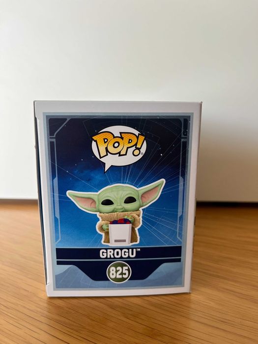 Vendo Funko POP! - Grogu Flocked #825 (Star Wars) novo