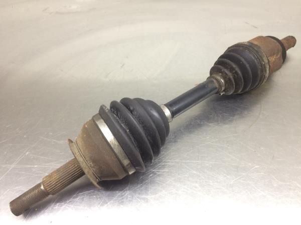 Transmissão frente esquerda NISSAN NP300 Navara Pick Up (D40)