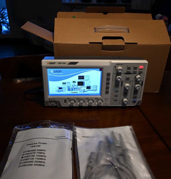 Oscyloskop cyfrowy OWON SDS1104 4-kanałowy