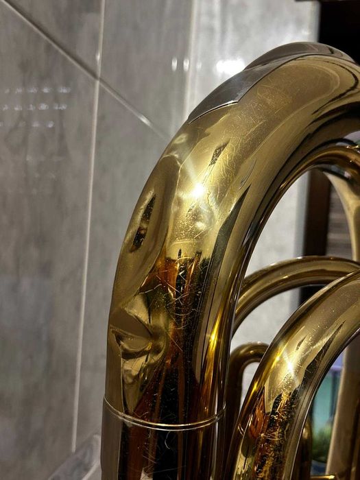 Tuba Elkhart SI Bemol