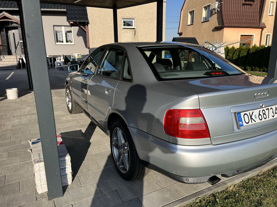 Audi A4 B5 1.8benzyna