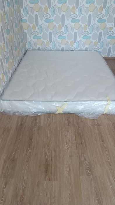 Продаєть матрас  Guterkauf  Dorsten 160/190