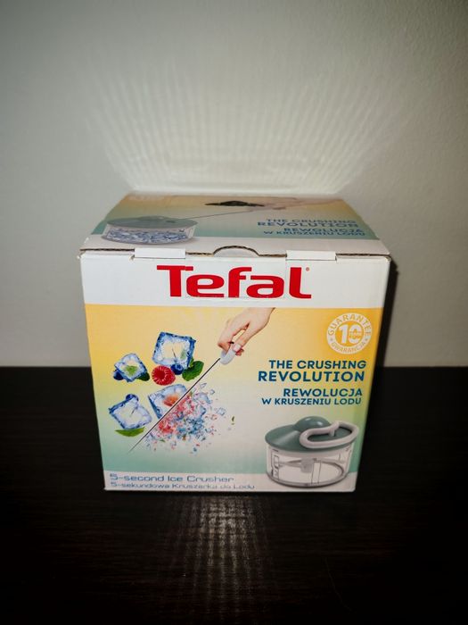 Nowy rozdrabniacz kruszarka do lodu Tefal