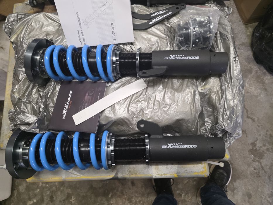 Coilovers novos ....