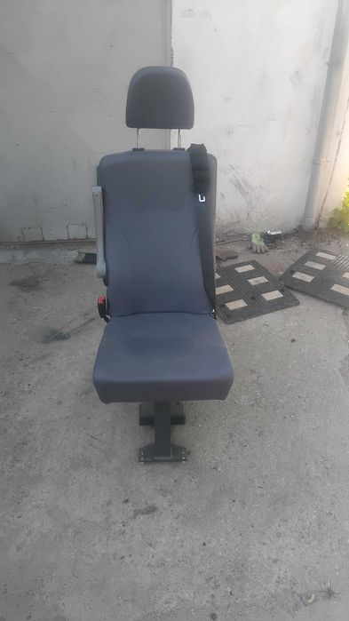 fotele pasazera ford transit