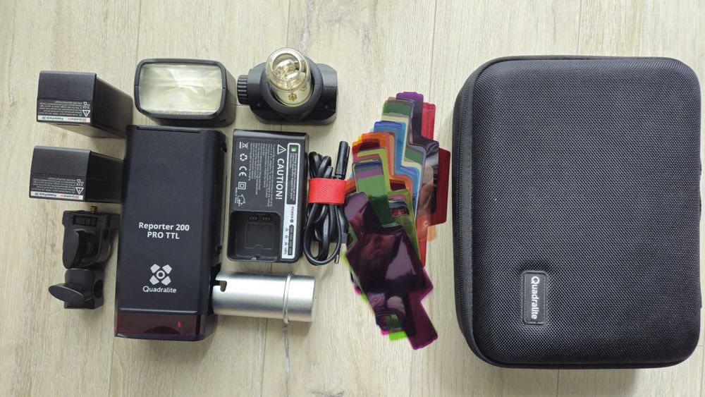 Lampa błyskowa Quadralite Reporter 200 PRO ttl