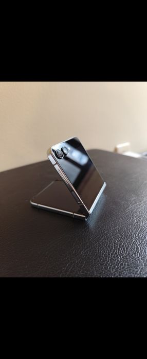 Samsung Z flip 5 512GB