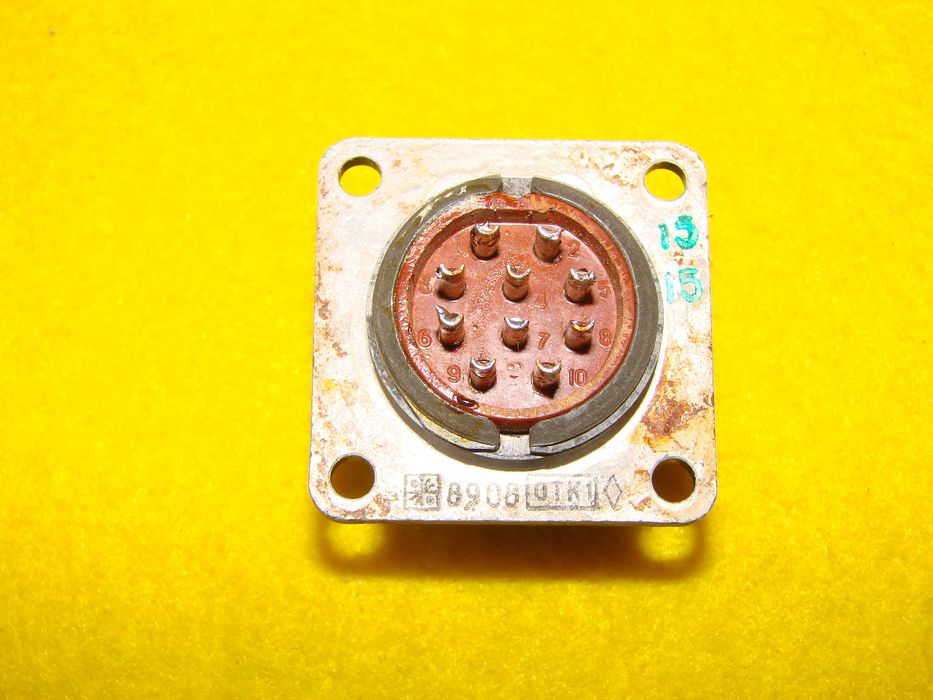 Соединитель 2РМД24Б10Ш5В1, микропереключатель МП-1-1