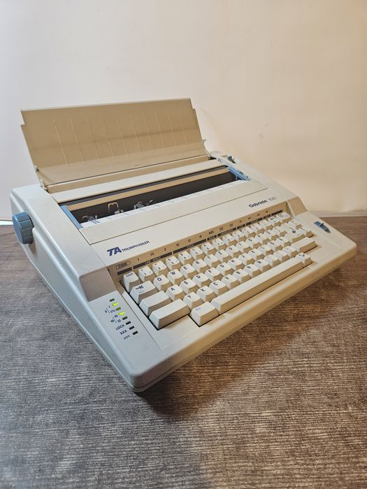 Maszyna do pisania Gabriele 100