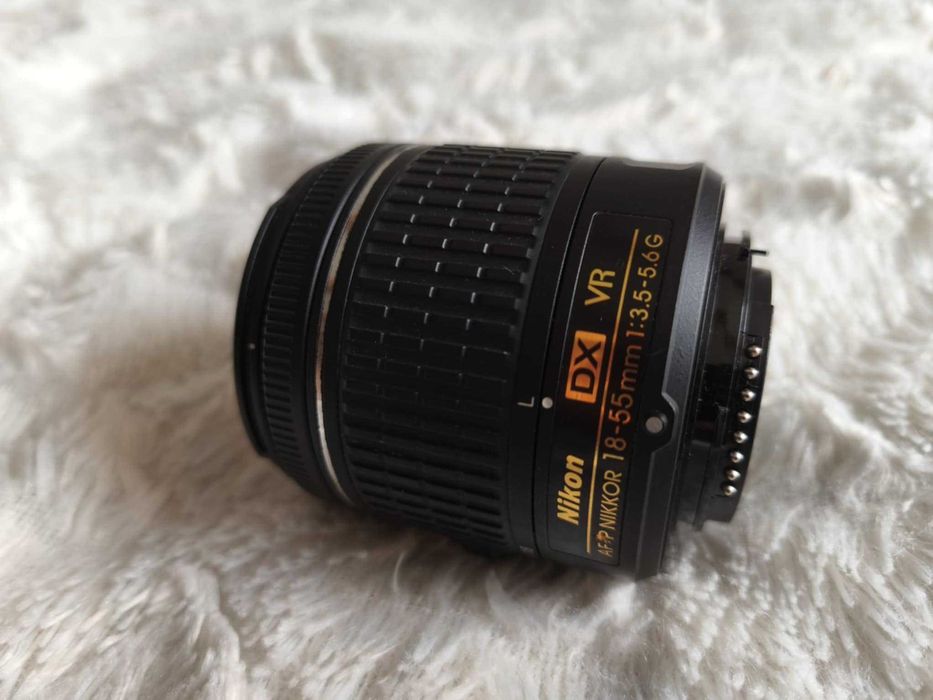 Obiektyw Nikon AF-P DX NIKKOR 18-55mm f/3.5-5.6G VR
