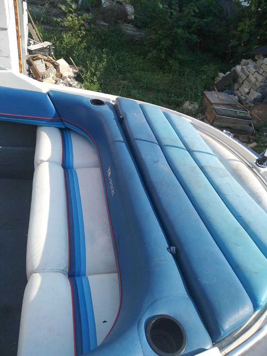 Катер Larson 18FT