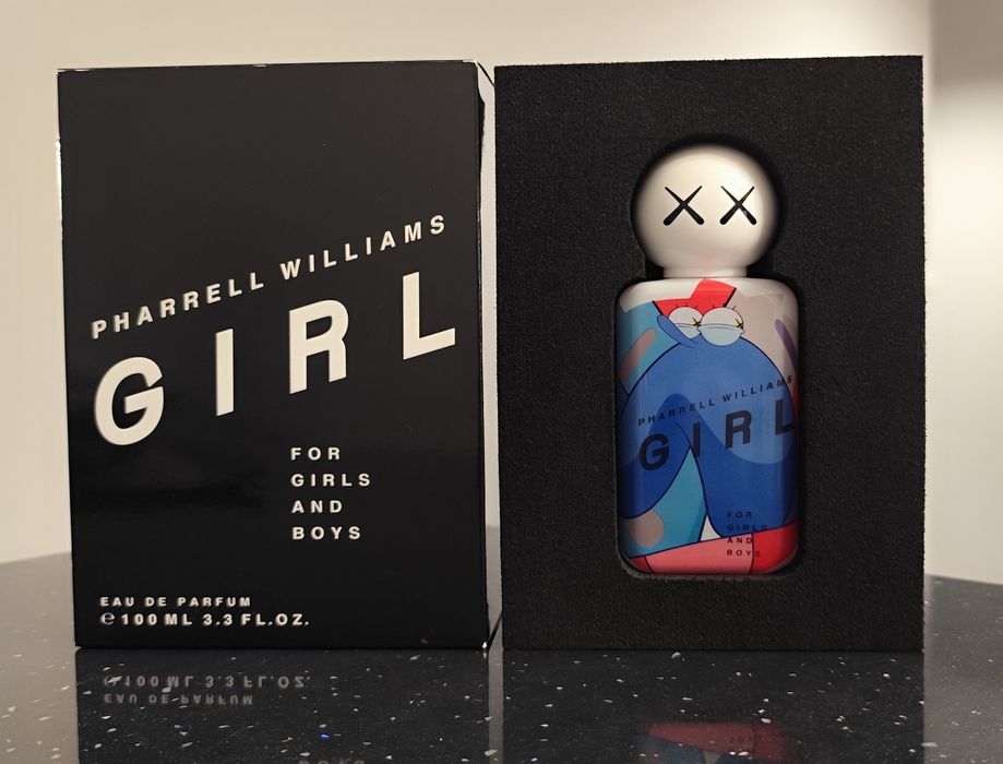 Pharrell Williams Girl - flakon z ubytkiem 55/100 ml.